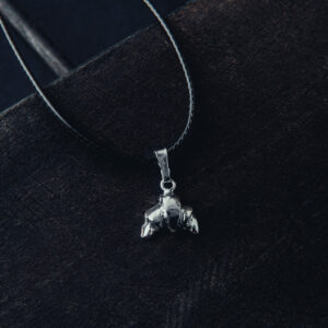 Rogalik Św. Marcina naszyjnik na rzemieniu